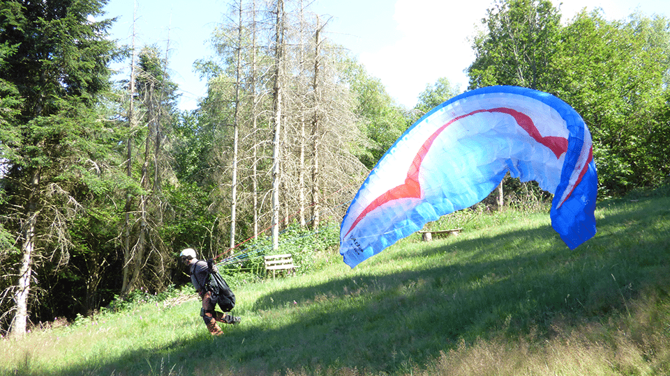 Violay-bikepark-nature-decouverte-velo-cross-loire-rhone-alpes-activite-sport-exterieur
